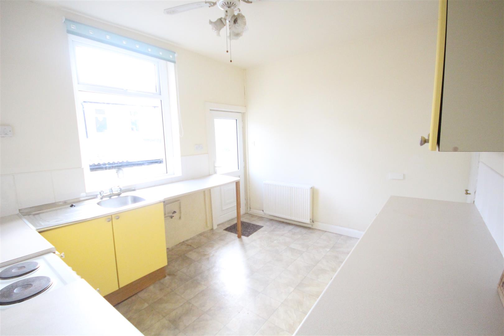 2 bedroom end terrace house To Let in Earby - IMG_5386.jpg